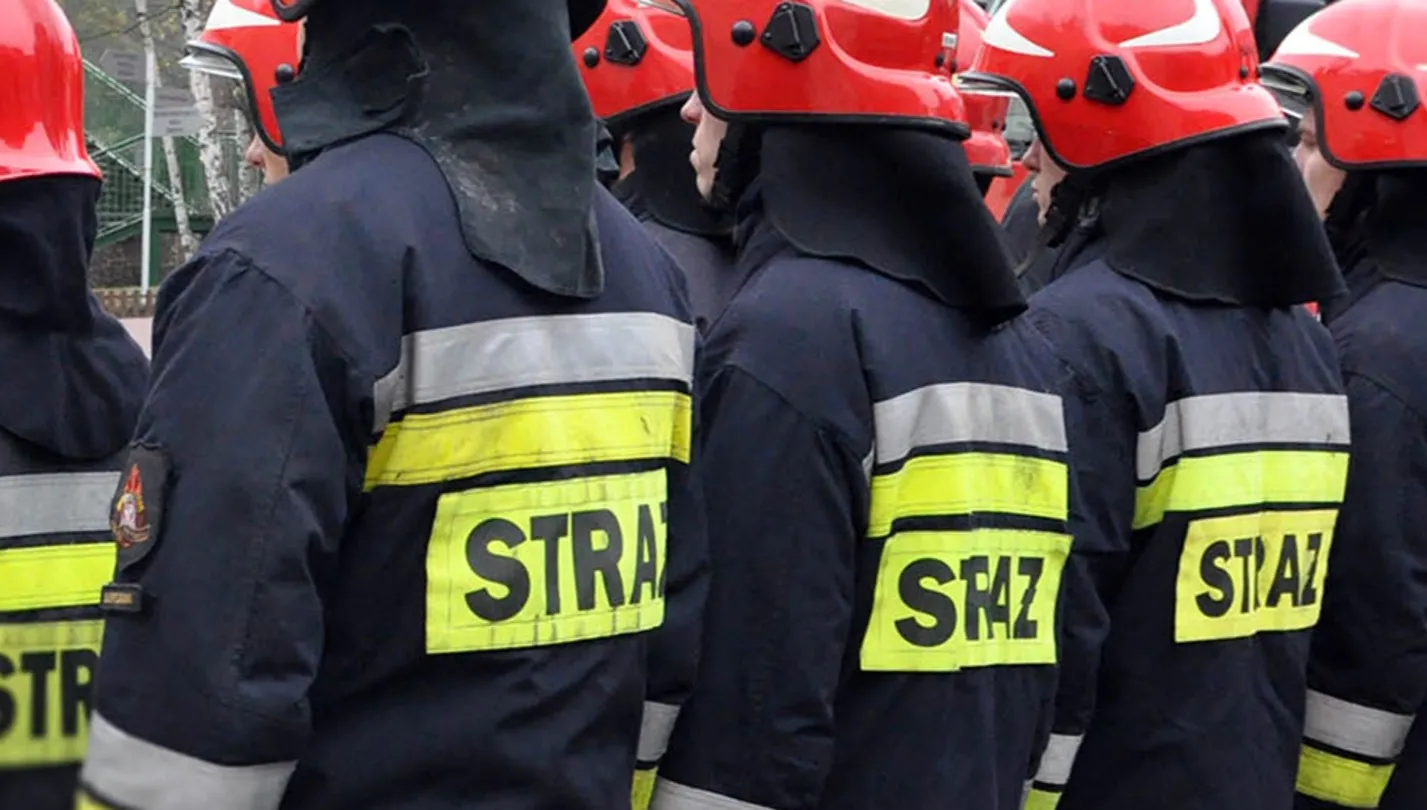 Pożar po wybuchu w domu ugaszony. Trwa akcja poszukiwawcza 
