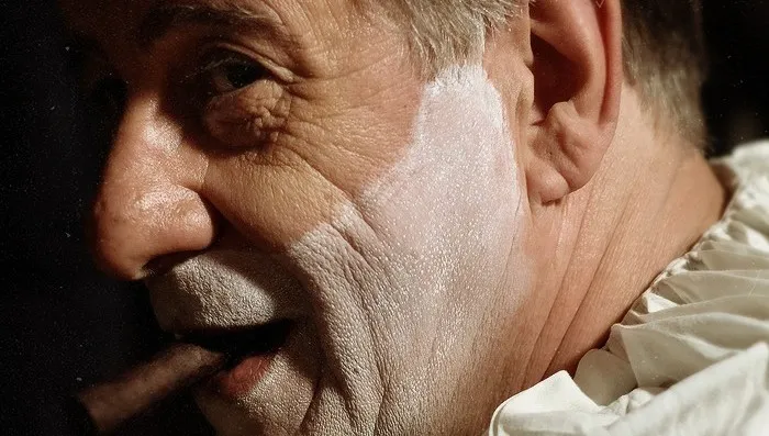 Mario Martone po raz szósty walczy o Złotego Lwa. O czym jest "The King of Laughter"?