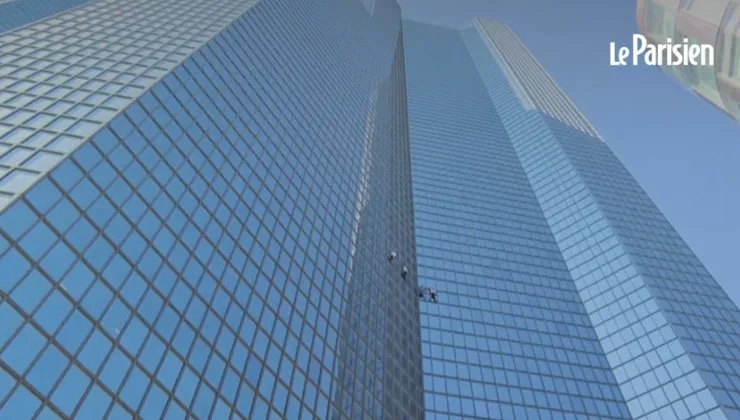 Wspiął się na wieżowiec w proteście przeciwko przepustkom. Został aresztowany