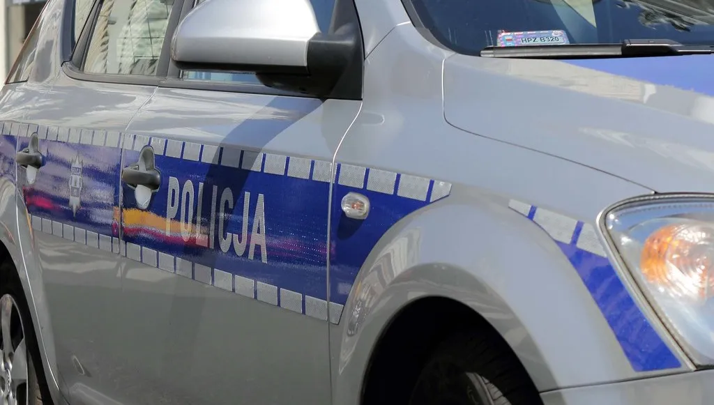 Kierował mając 3,5 promila i trzy zakazy prowadzenia pojazdów. Został zatrzymany 