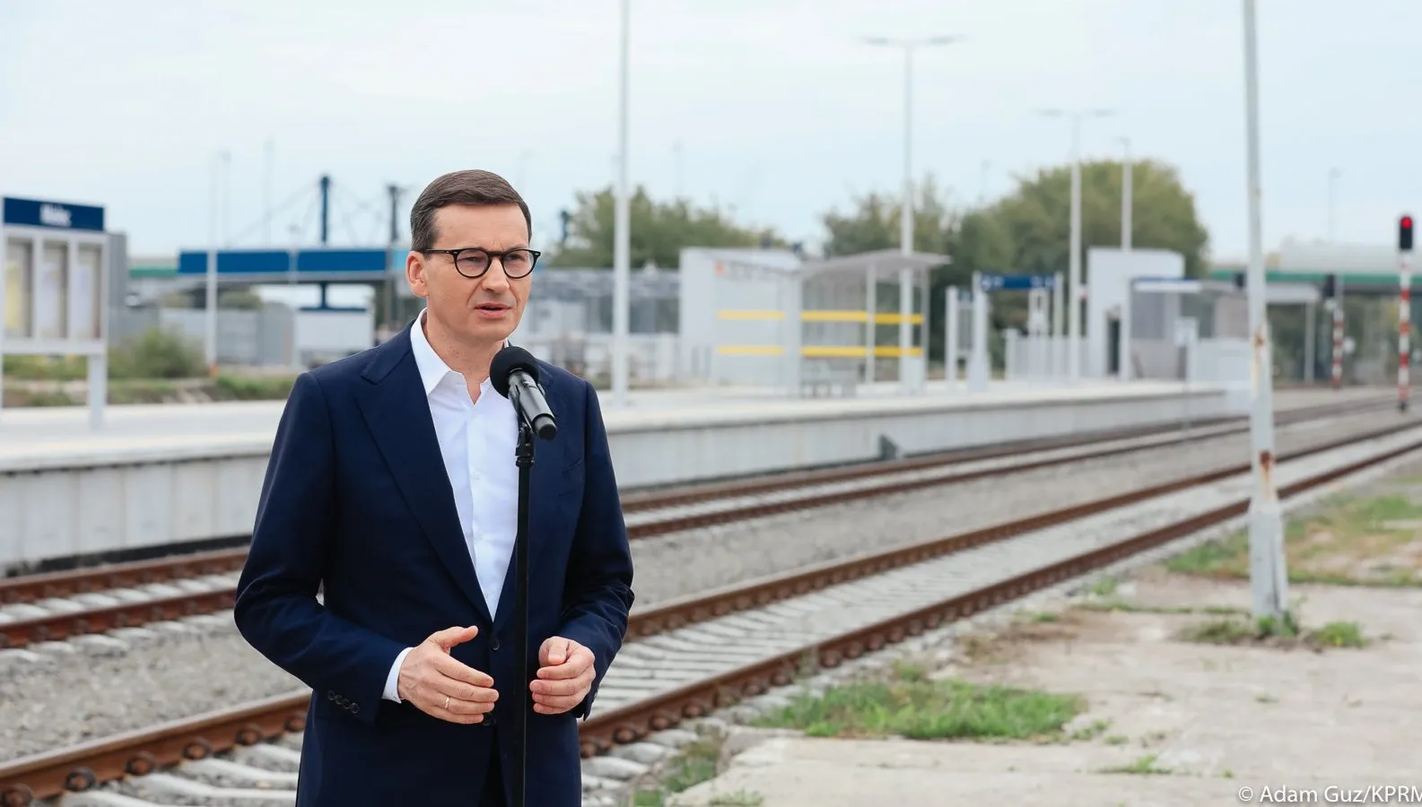 Morawiecki: nie damy się wypchnąć z UE