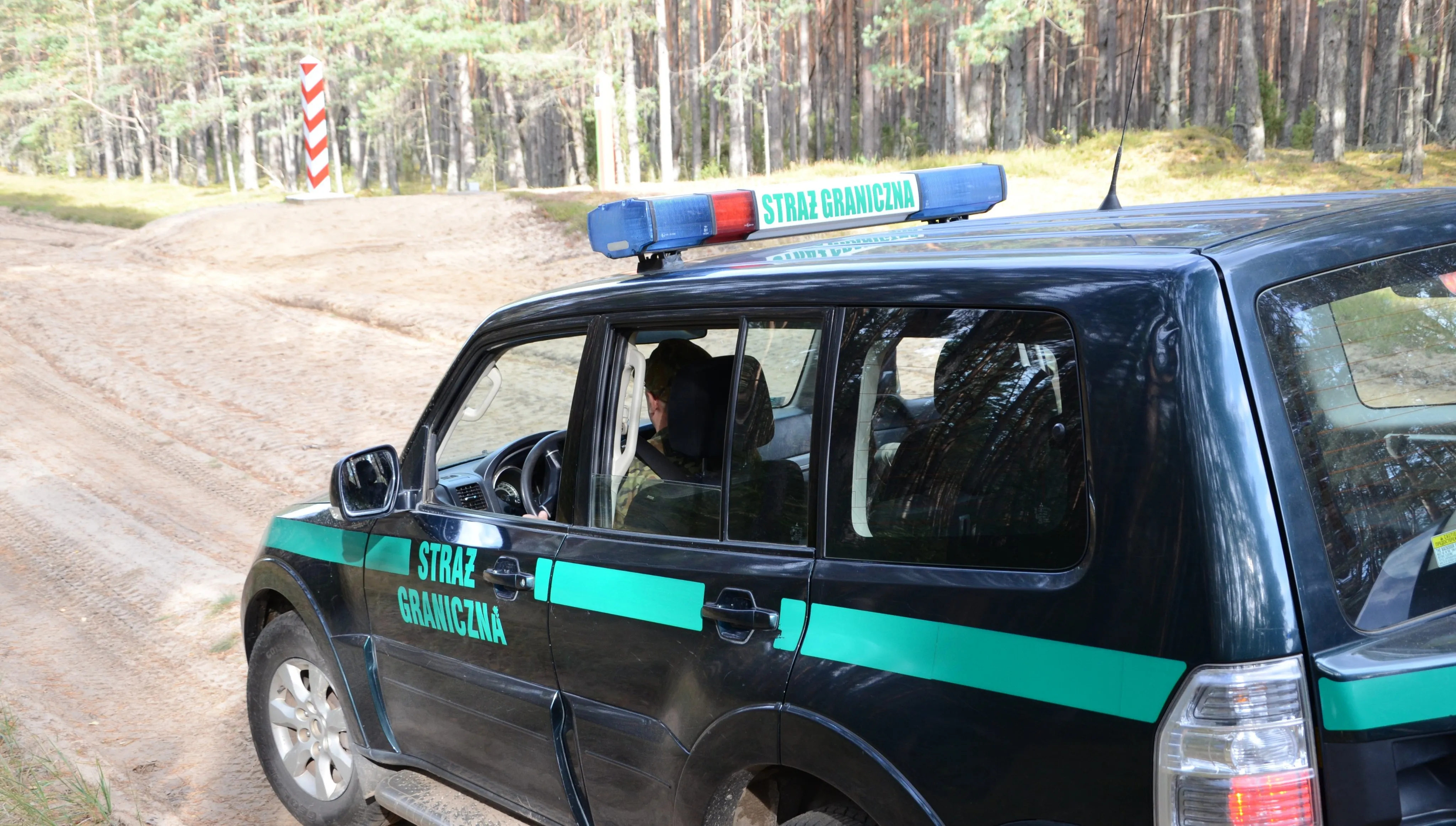 Trwa szturm na polską granicę