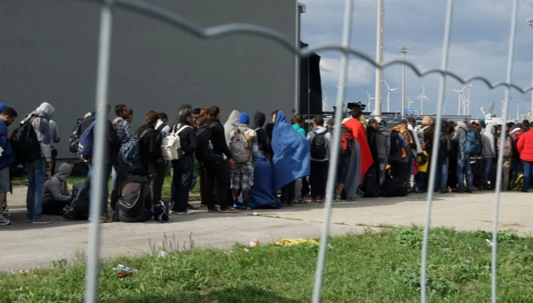 Już prawie 1,5 tys. nielegalnych migrantów w ośrodkach