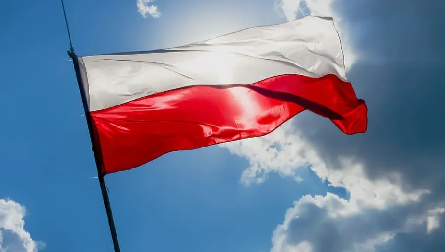 Czeka nas modyfikacja hymnu Polski? Co się zmieni? 