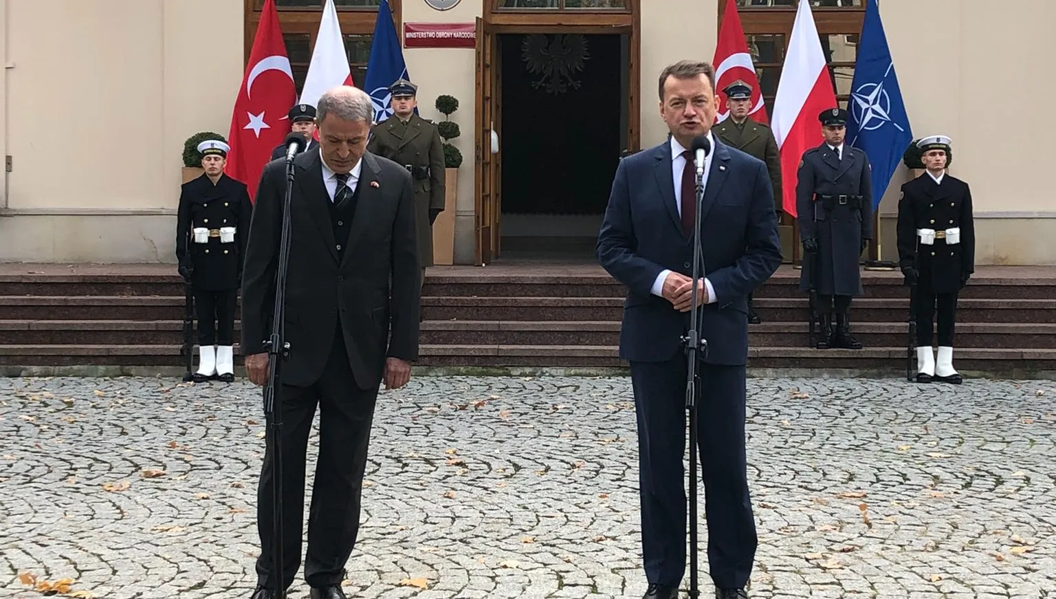 Szef MON zapowiada zacieśnienie współpracy zbrojeniowej z Turcją
