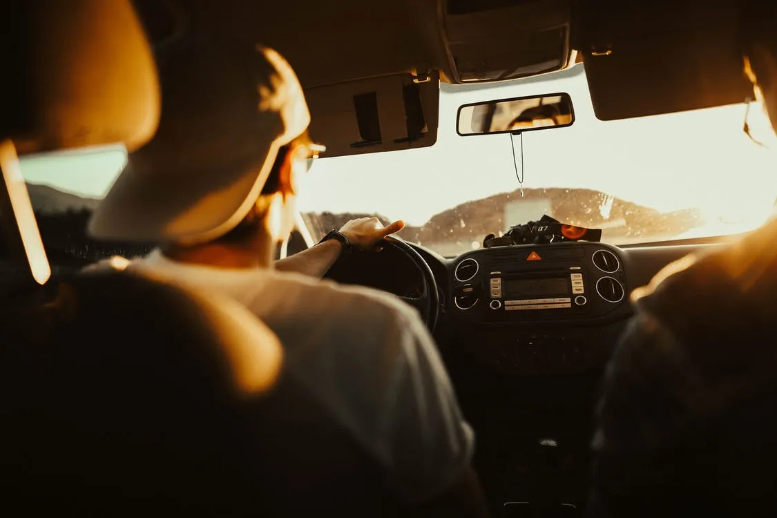 Znasz motoryzacyjny slang? QUIZ dla miłośników aut