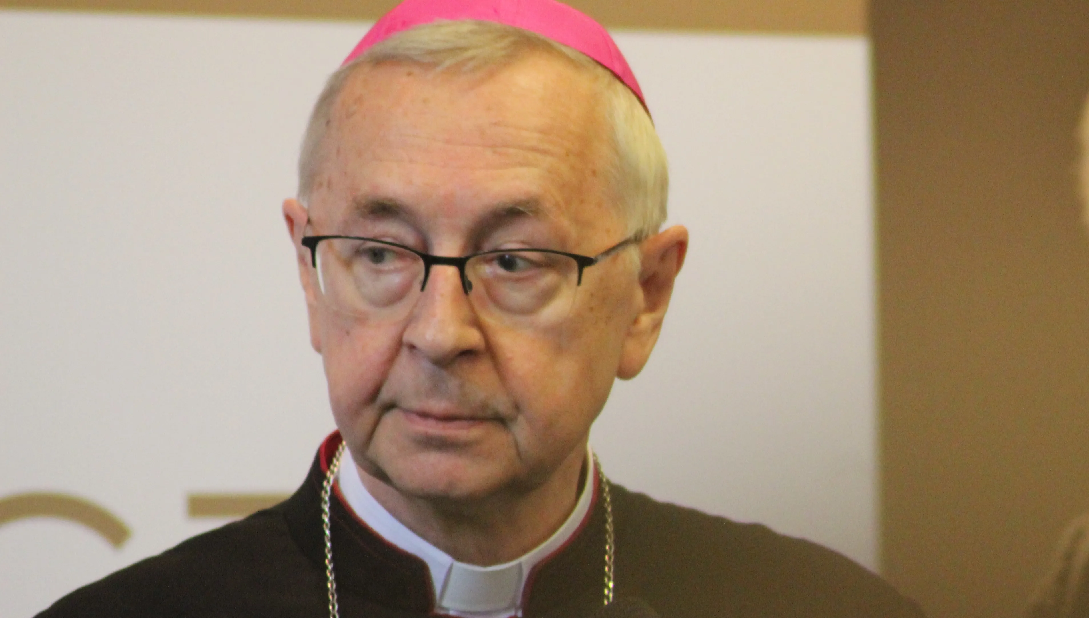 List przewodniczącego Episkopatu przed 1 listopada. „Walka z epidemią się nie skończyła”