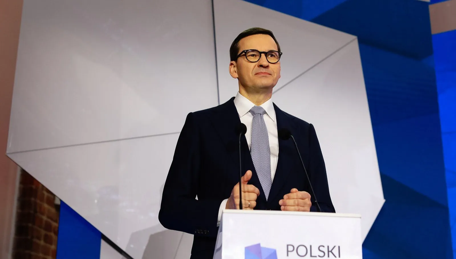 Wzmocnienie sił zbrojnych odpowiedzią na zagrożenie ze wschodu. Premier nie owija w bawełnę