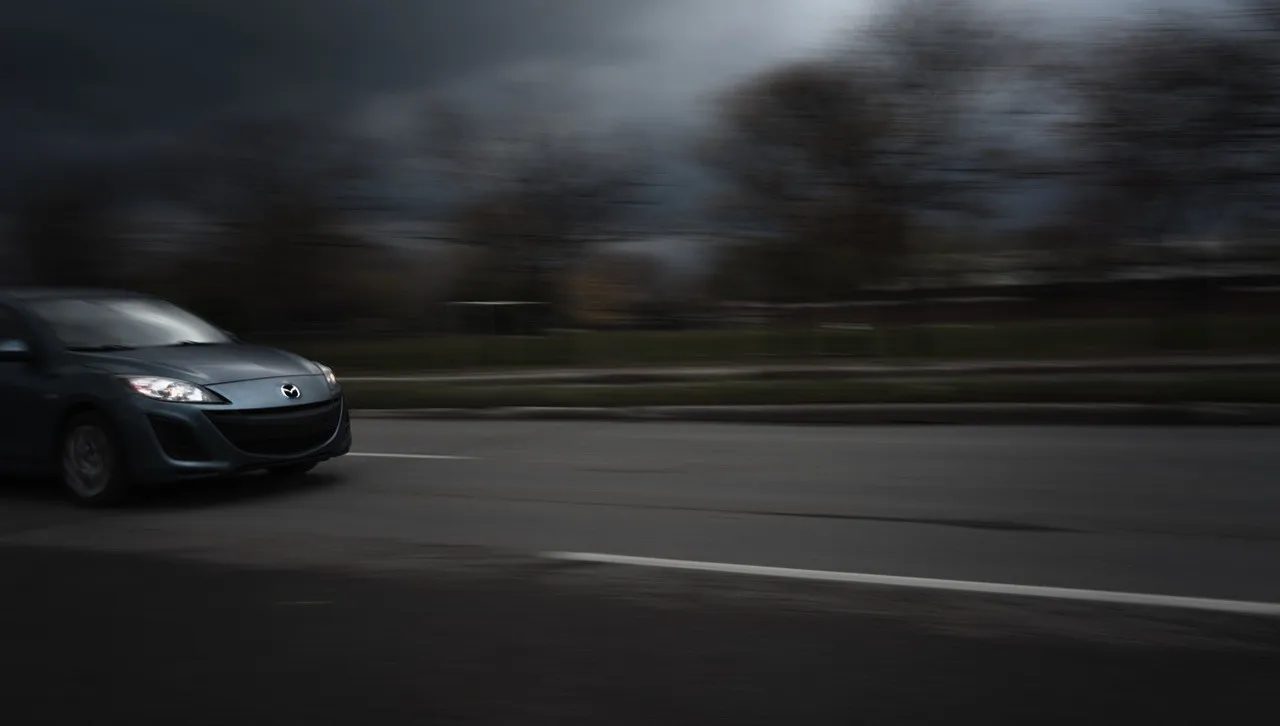 Wielkopolska: auto zderzyło się z ciężarówką
