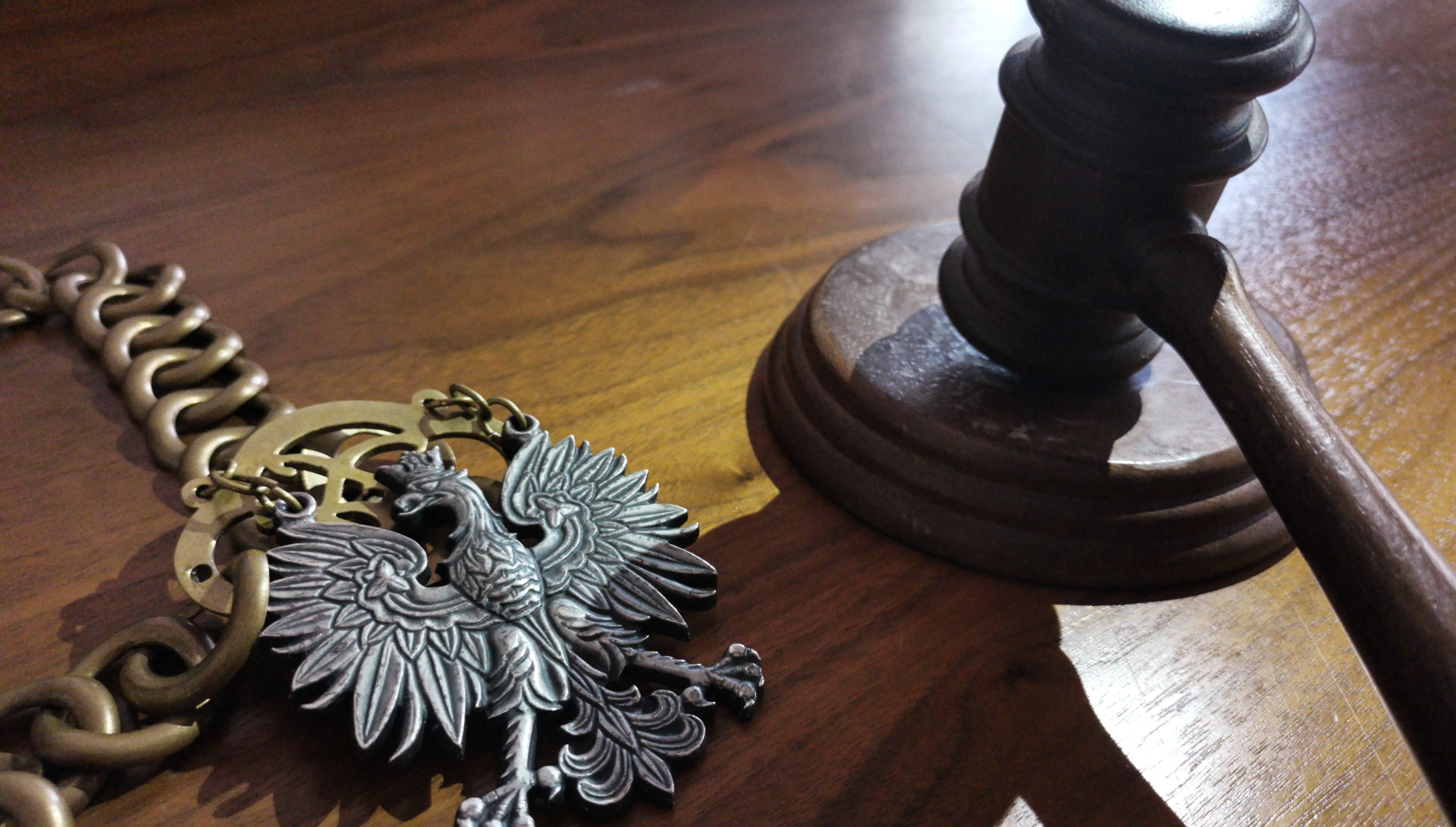 Sędzia Gąciarek zawieszony w czynnościach służbowych. Izba Dyscyplinarna obniżyła też jego zarobki