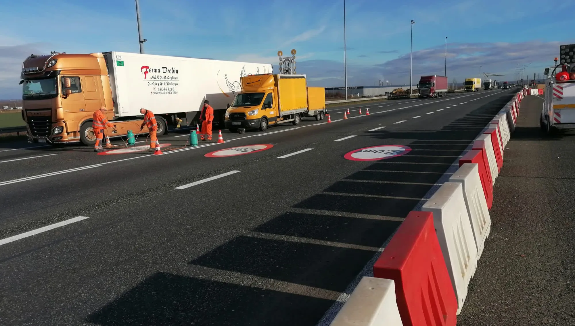 Od 1 grudnia otwarte szlabany na państwowych płatnych autostradach A2 i A4