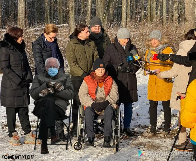 Komplet na granicy