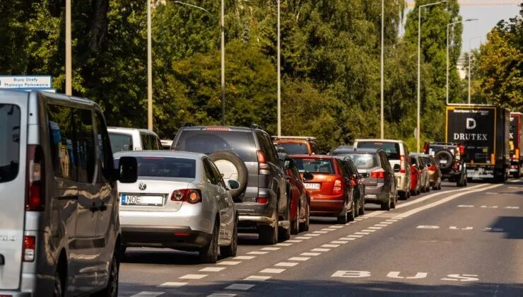 Będą zdalnie mierzyć emisję spalin samochodowych