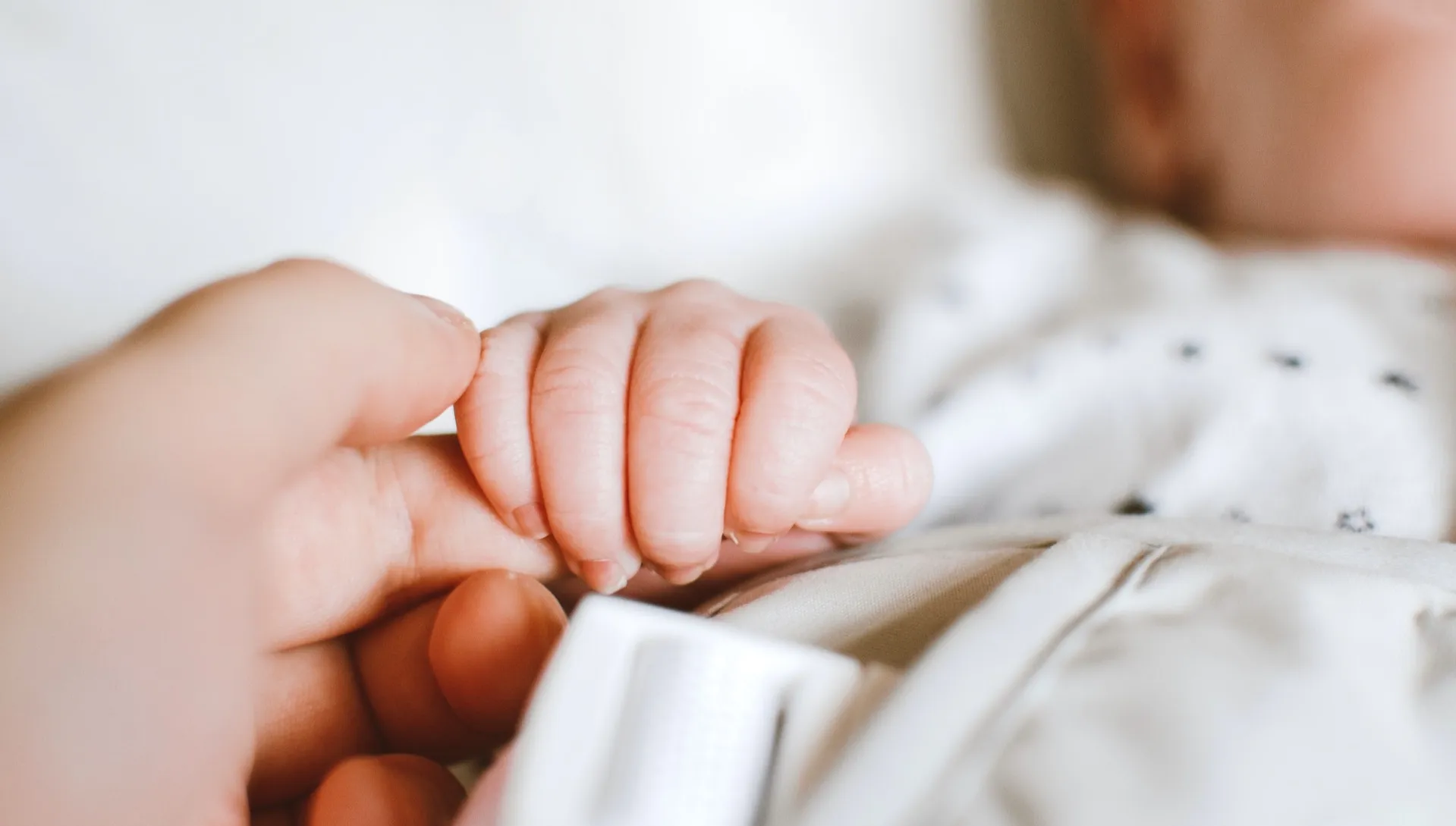 Udar u niemowlaka? Niepokojące powikłania po COVID-19