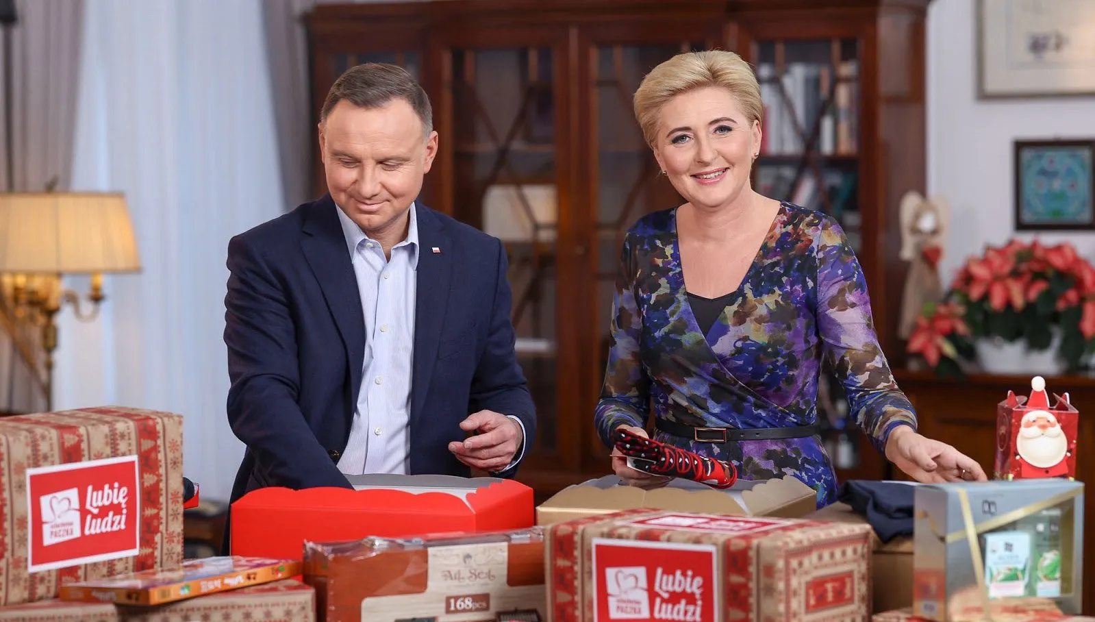 Para Prezydencka, Senat i ministrowie wspierają Szlachetną Paczkę