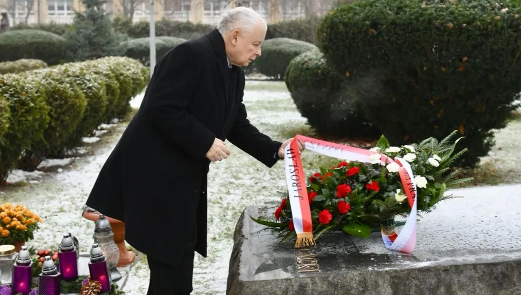 Prezes PiS złożył kwiaty na grobie ks. Jerzego Popiełuszki