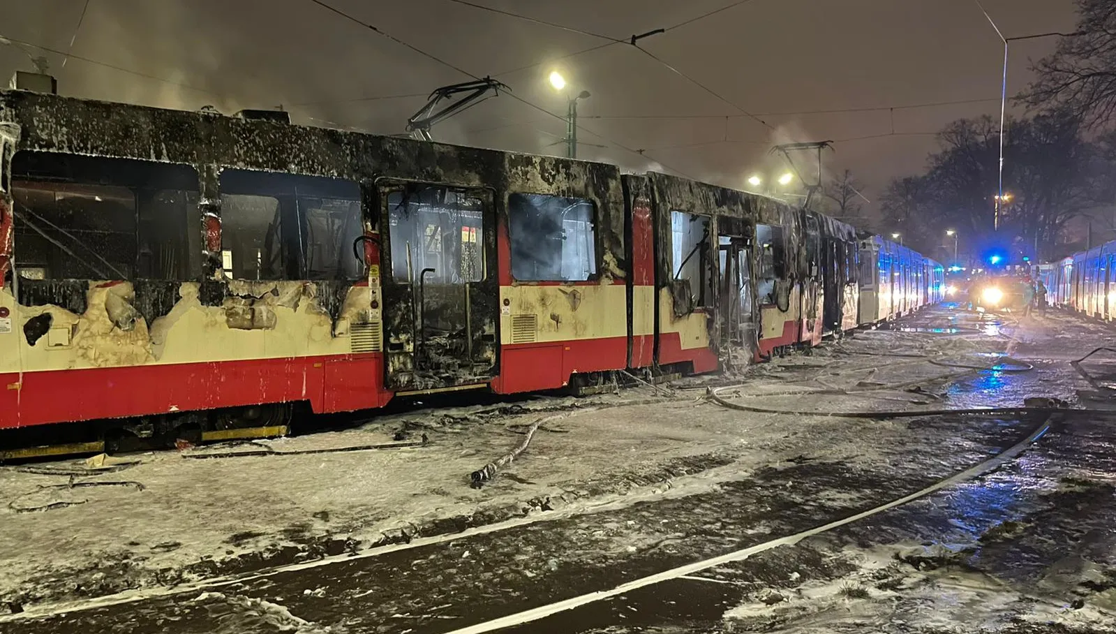 Gdańsk. Spłonęły dwa tramwaje
