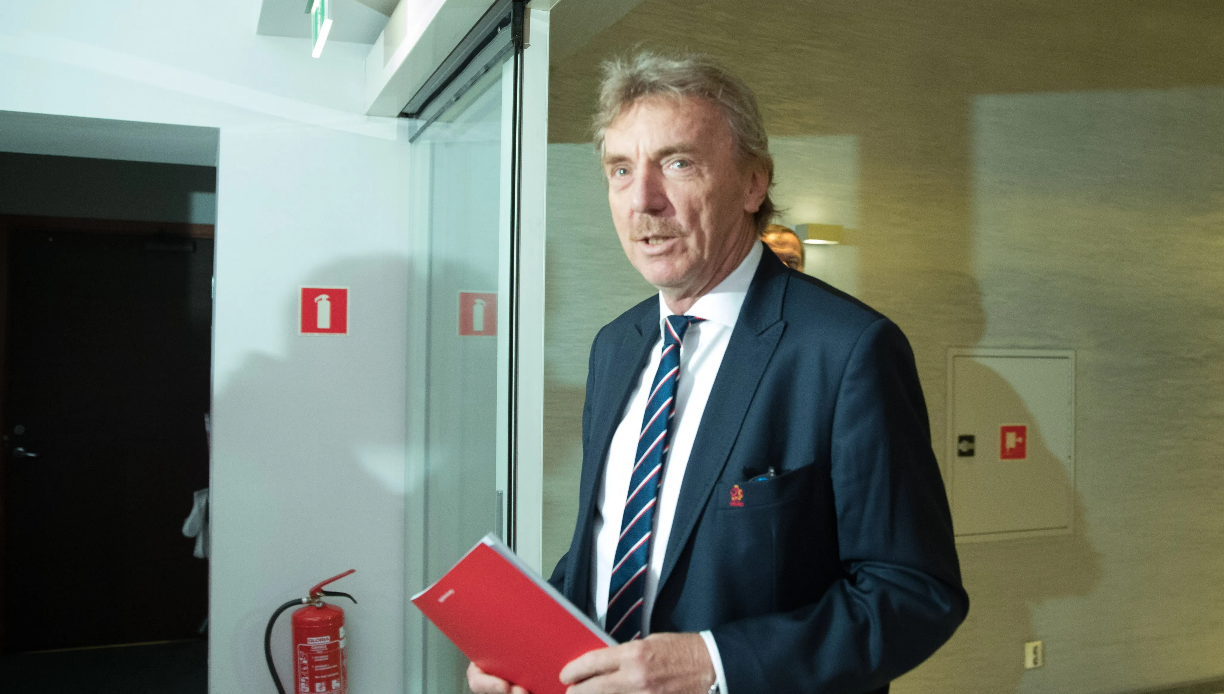 Boniek wytoczył proces Nisztorowi i... bronił się za pieniądze PZPN? Prokuratura wszczęła śledztwo