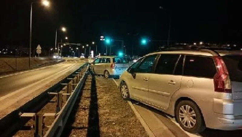 Z 3 promilami staranował auta, w których były dzieci