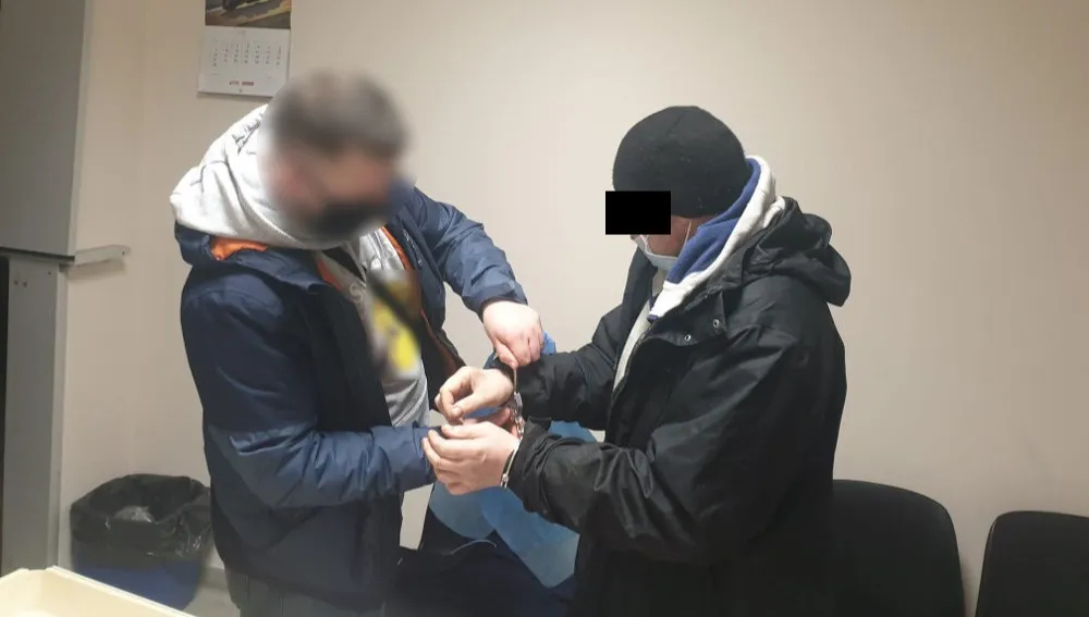 Desperacka ucieczka pijanego kierowcy. Przepłynął Kanał Bródnowski