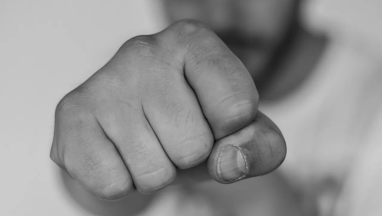 Ukraina: Wzrost popularności szkoleń z samoobrony i survivalu