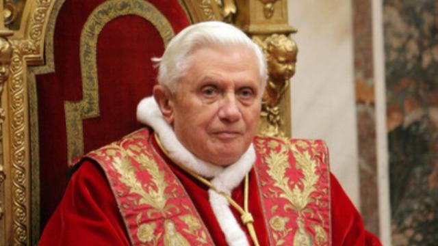 Papież senior Benedykt XVI