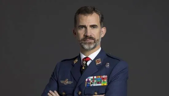 Covid-19 nie omija dworów królewskich. Król Filip VI - monarcha Hiszpanii - zakażony