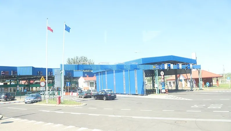 Bobrowniki: dwie doby oczekiwania w kolejce