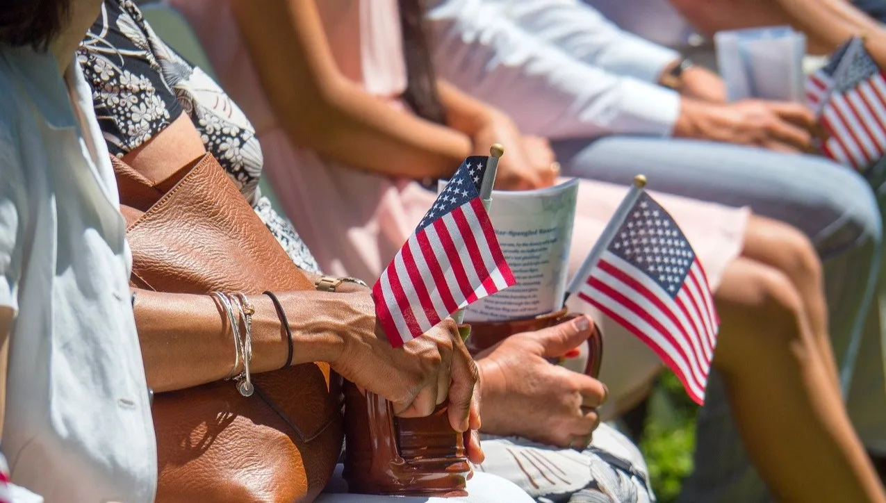 Z Kijowa do Lwowa. USA przenosi pracowników