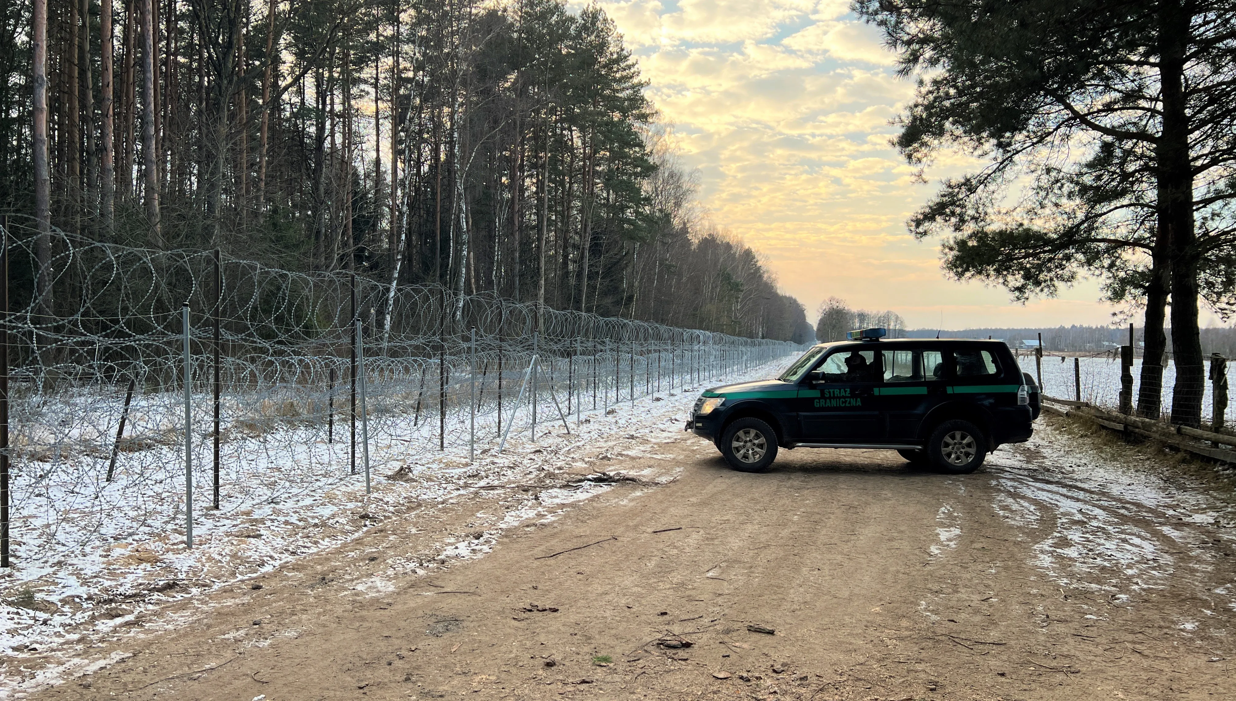 20 osób próbowało siłowo sforsować granicę polsko-białoruską