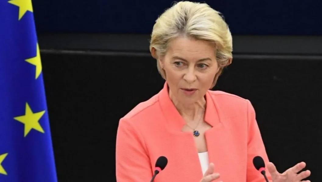 Dziś ważne rozmowy w Brukseli. Szefowa KE: Rosja mówi o wycofywaniu wojsk, ale ich siły się gromadzą