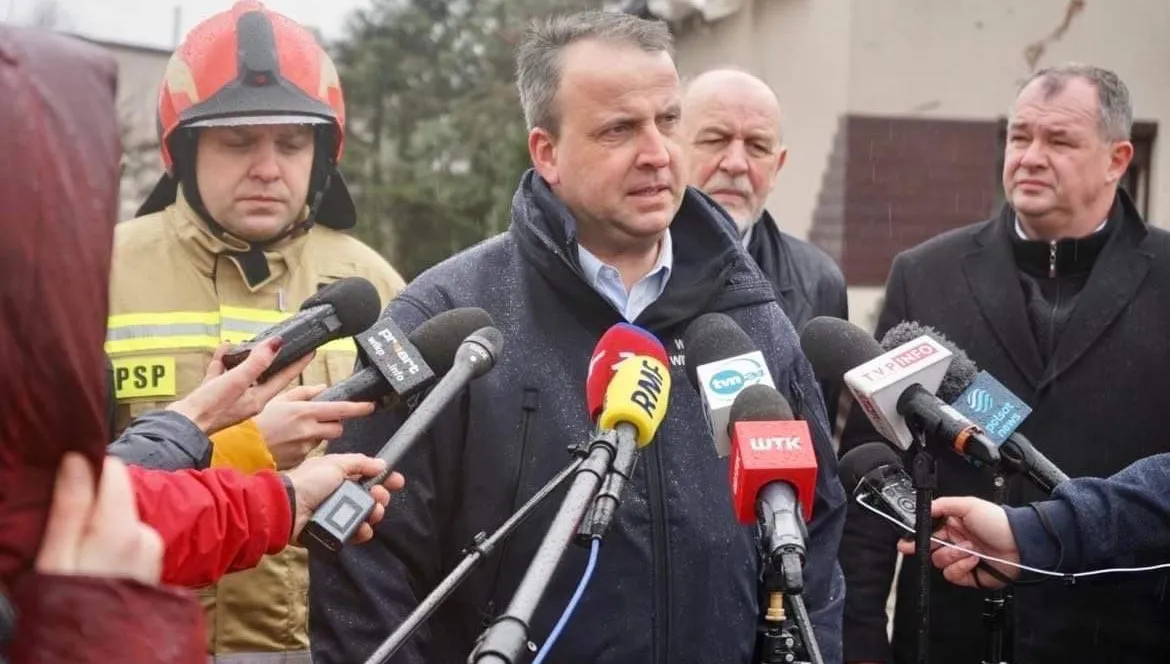 Po przejściu trąby powietrznej. "Cud, że nikt nie zginął"