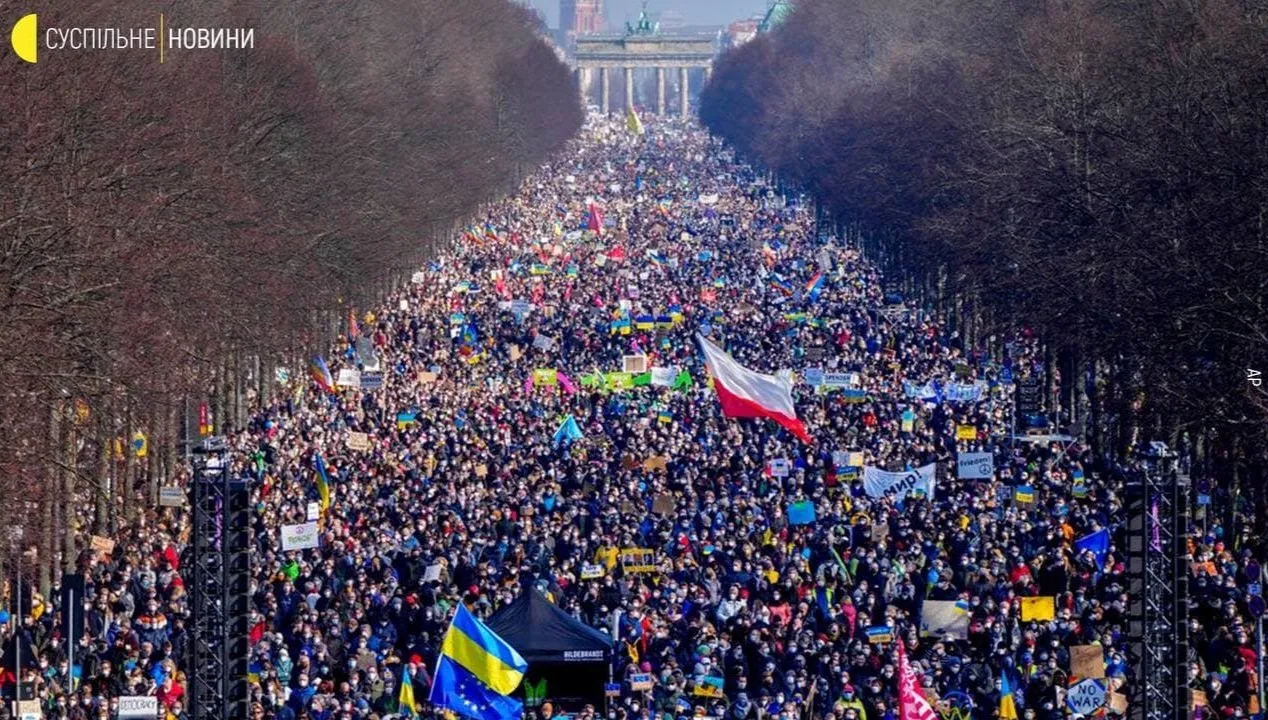 Niemcy protestują przeciw wojnie na Ukrainie. Na ulicach blisko 500 tys. obywateli!