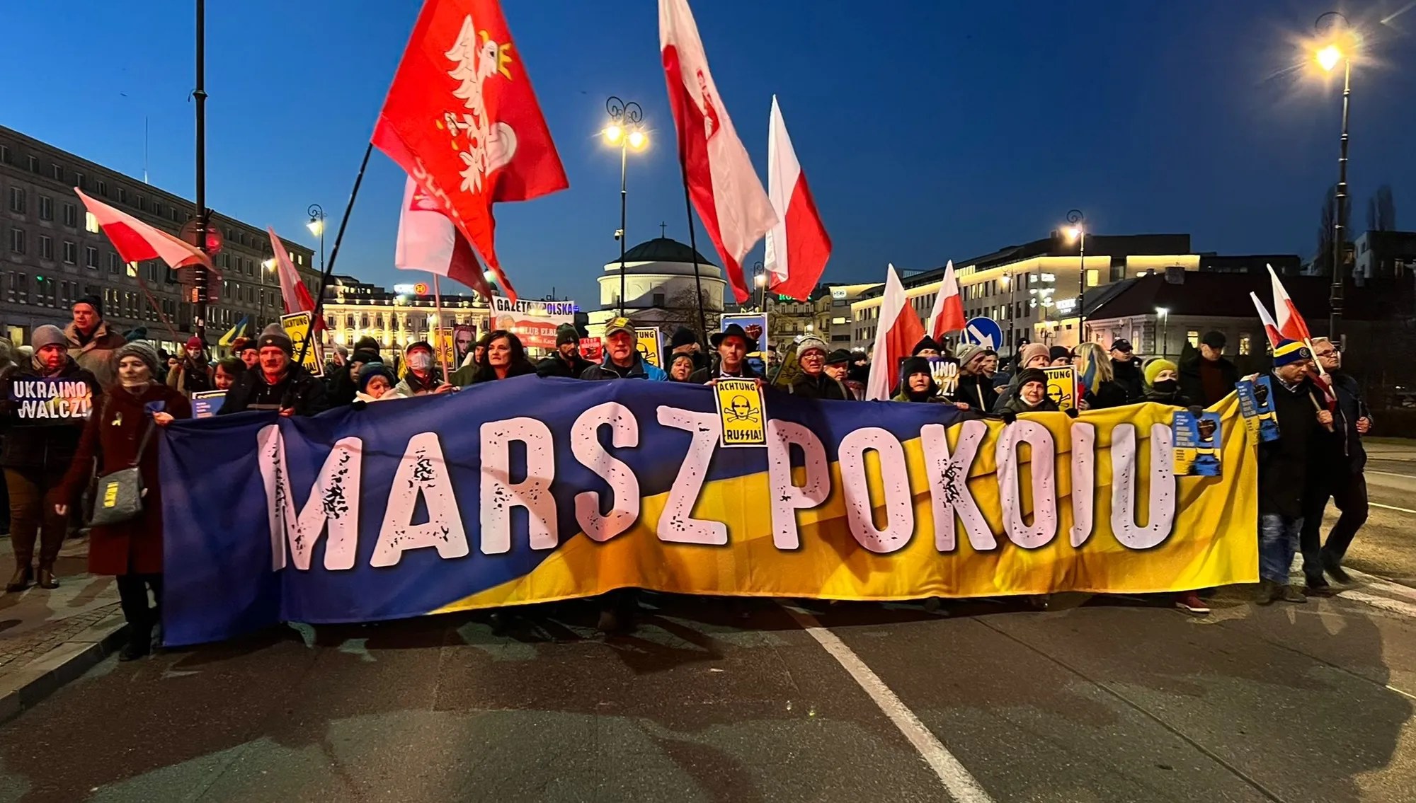 „Zrobimy wszystko, żebyście byli wolnym narodem!". Marsz Pokoju przeszedł ulicami Warszawy