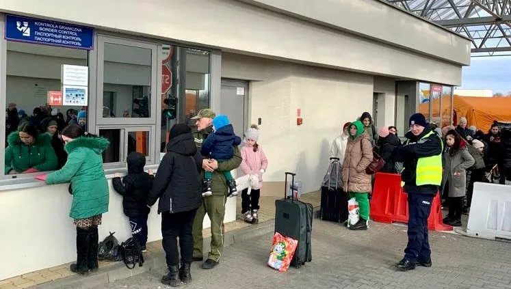 "Na przejściu jesteśmy po to, aby służyć i pomagać"