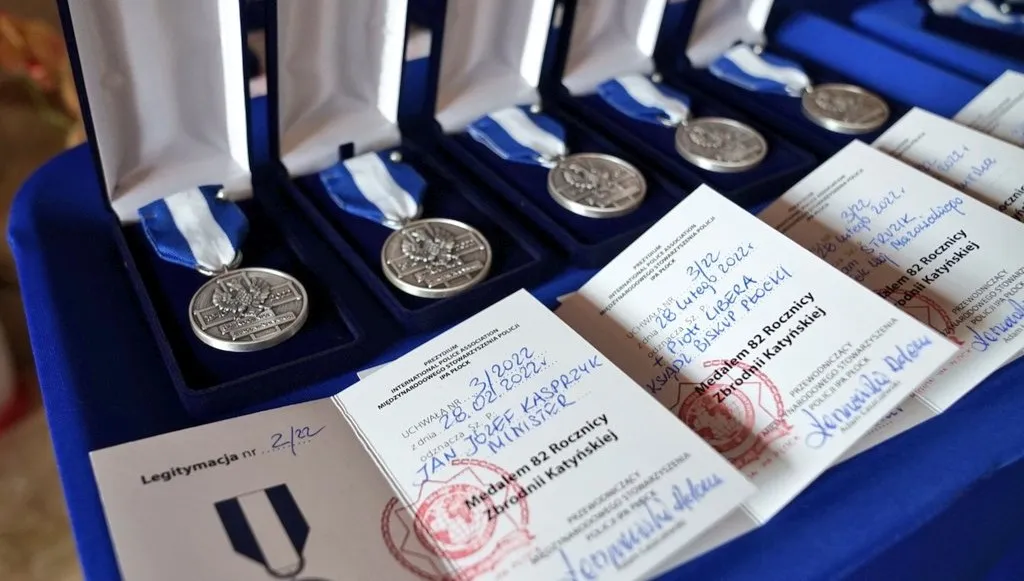 Walka o pamięć i prawdę o Katyniu musi trwać