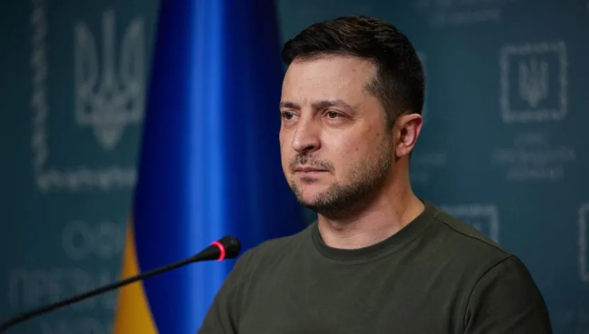 „Zamknijcie niebo nad Ukrainą! To wasz humanitarny obowiązek”. Apel prezydenta Zełenskiego [WIDEO]