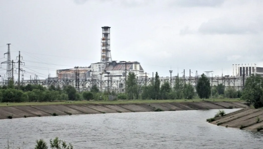 Elektrownie atomowe w Ukrainie. Brak kontaktu z Czarnobylem, w Zaporożu tortury na pracownikach