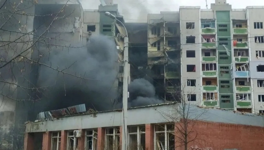 Ukraińcy walczą o swoją niepodległość, a w TVN dywagują o... dogadaniu się z Putinem