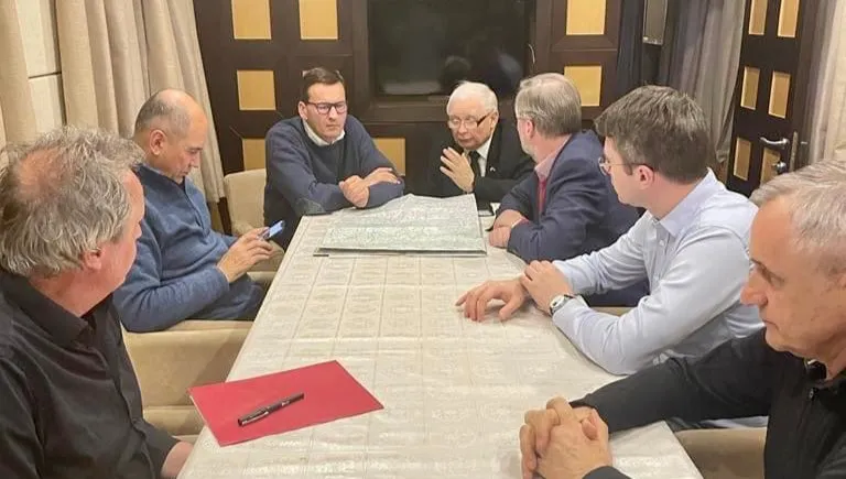 Premierzy wrócili bezpiecznie do Polski. Dworczyk: Ukraina otrzymała silne wsparcie