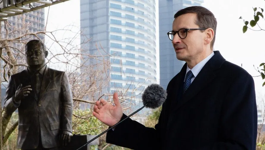 „Polska popiera euroatlantyckie aspiracje Gruzji”. Premier odsłonił pomnik Lecha Kaczyńskiego w Batumi