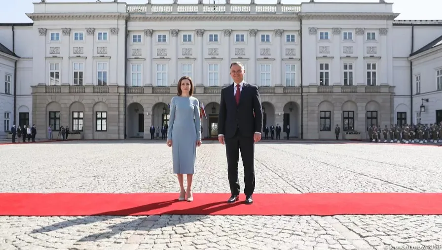 Prezydent Andrzej Duda leci do Mołdawii 