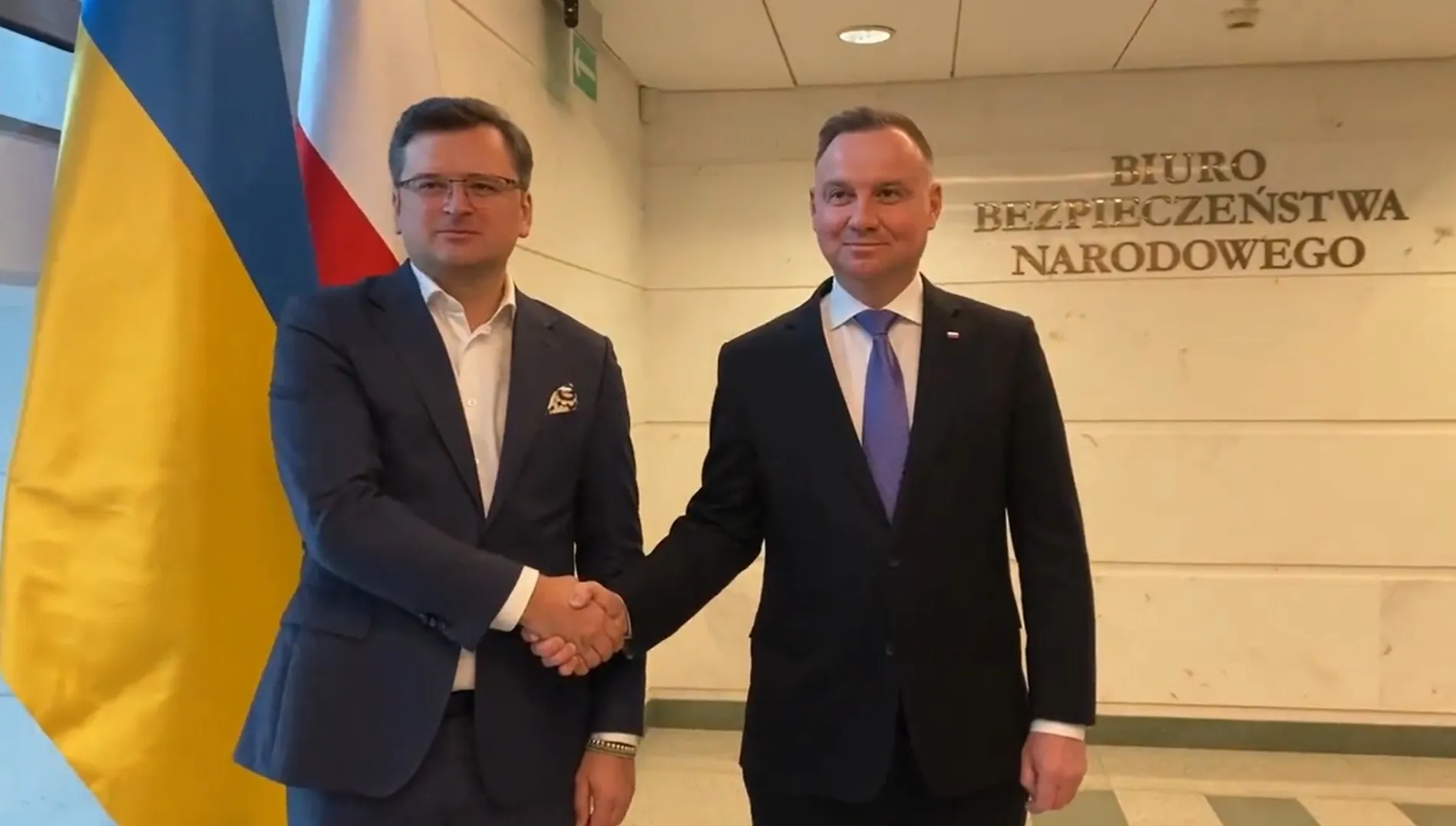 Prezydent Andrzej Duda spotkał się z szefem MSZ Ukrainy Dmytrem Kułebą