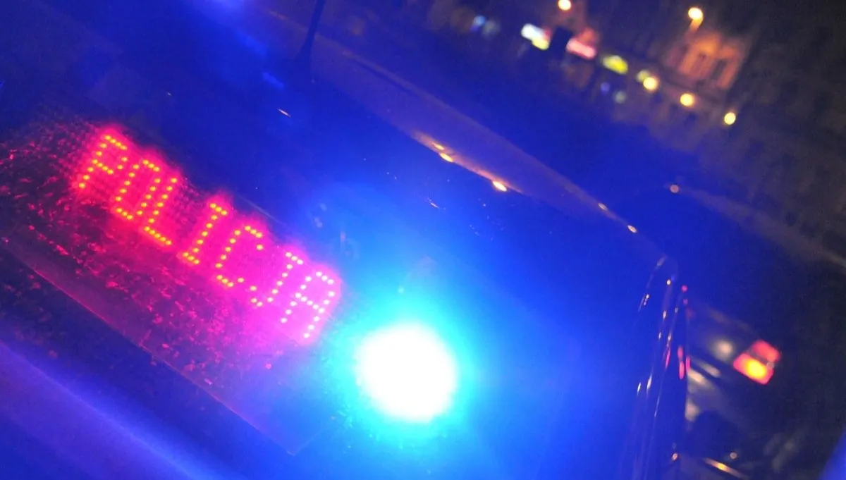 Uciekał policjantom, bo jechał bez tablic