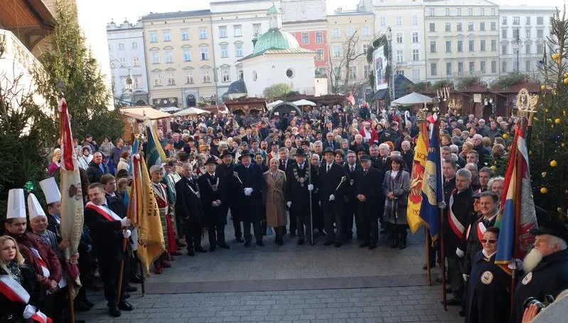 Jarmark wielkanocny wraca na krakowski Rynek. Po 2 latach!