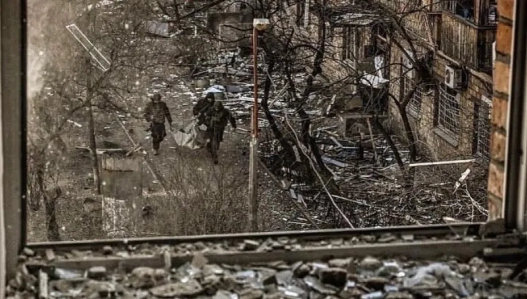 Mariupol podzielony na pół. Mer miasta: „W połowie jest kontrolowany przez Rosjan”