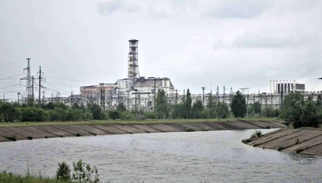 Przywrócono łączność z elektrownią atomową w Czarnobylu 