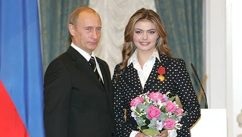 Partnerka Putina wyłączona spod sankcji USA?