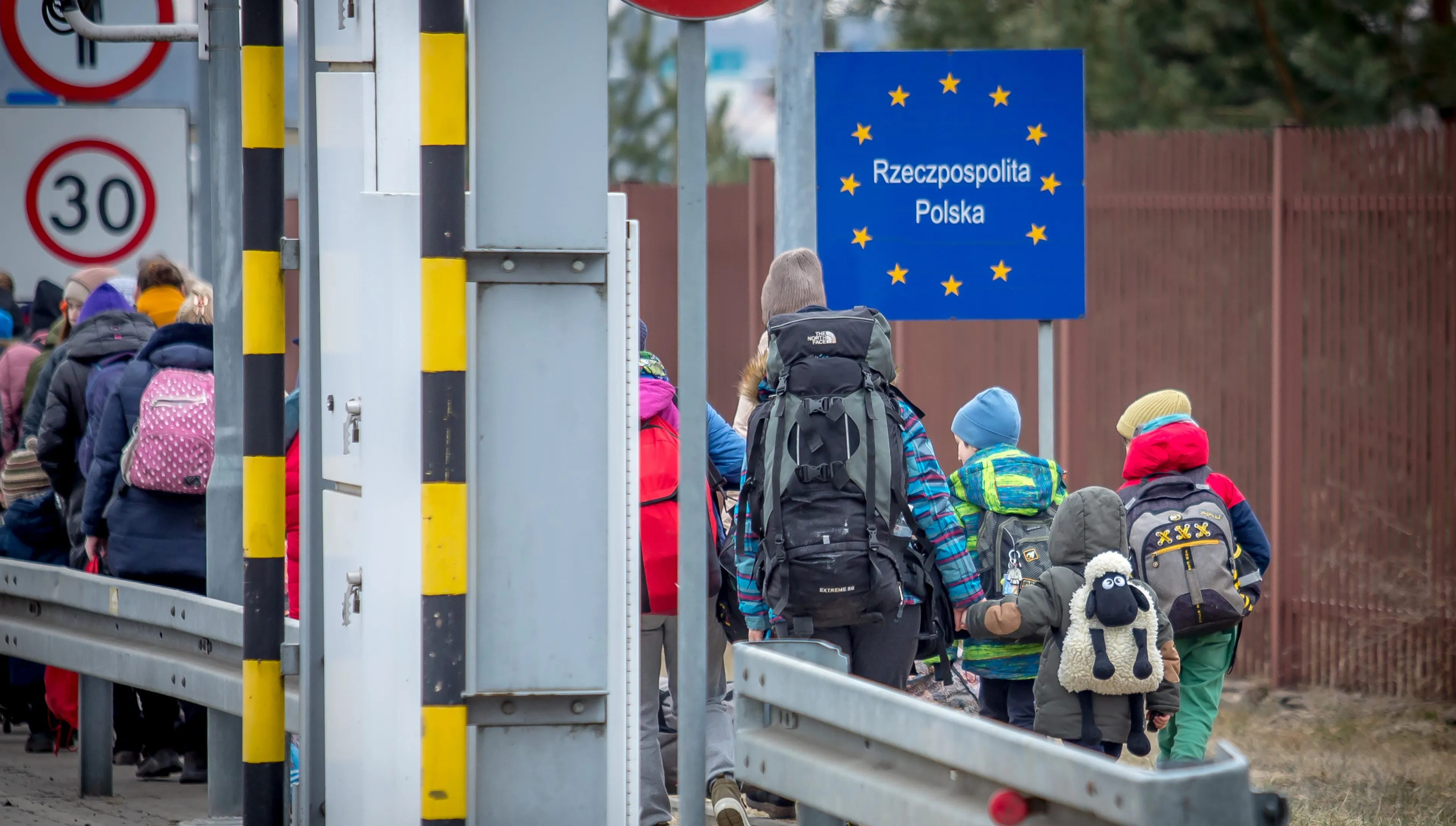 Od wybuchu wojny pracę w Polsce podjęło już 100 tys. Ukraińców 
