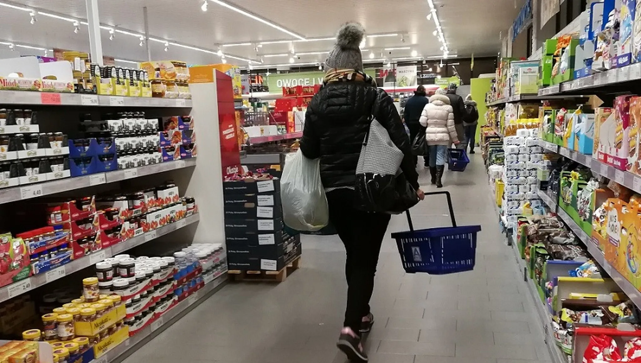 W niedzielę i we wtorek sklepy zamknięte
